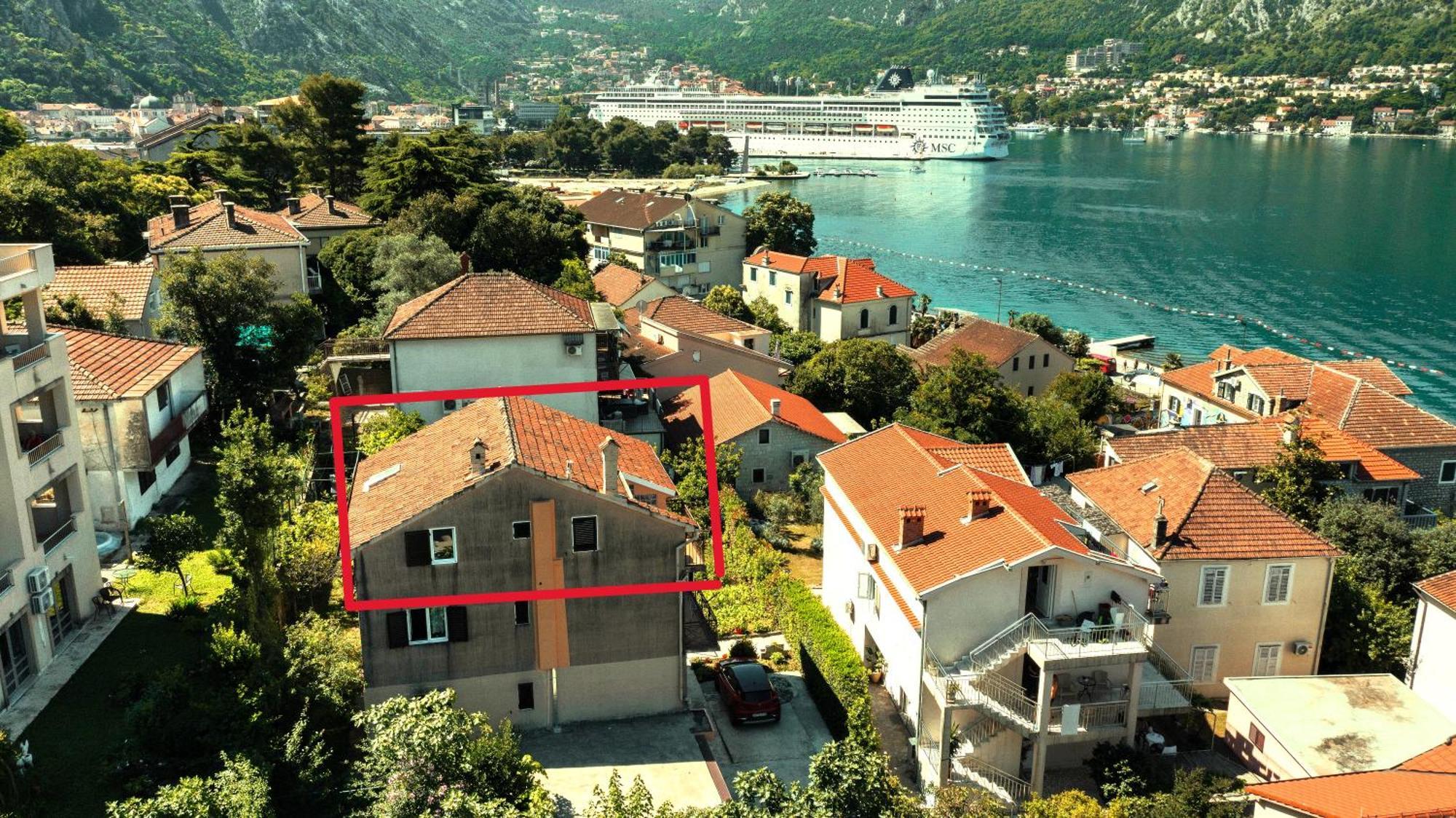 Apartment Busola Kotor Exterior photo